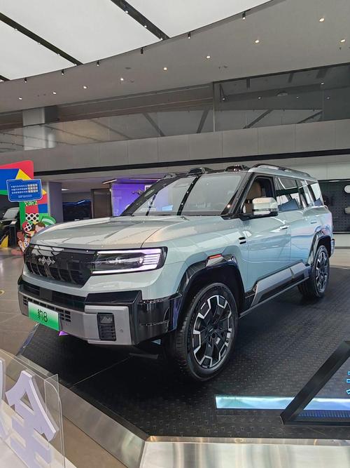 惠州168比亚迪方程豹硬派越野的爆款，英菲尼迪35周年与你共成长
